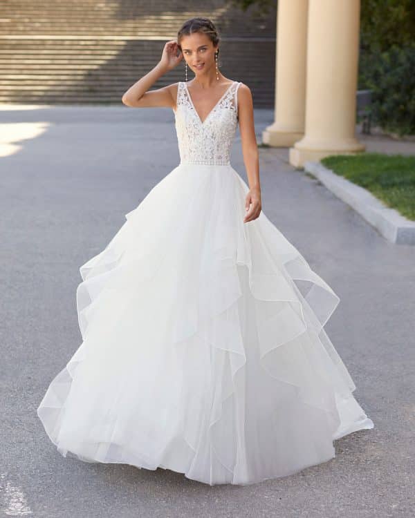YONE Wedding Dress lunanovias collection 2021 Paris