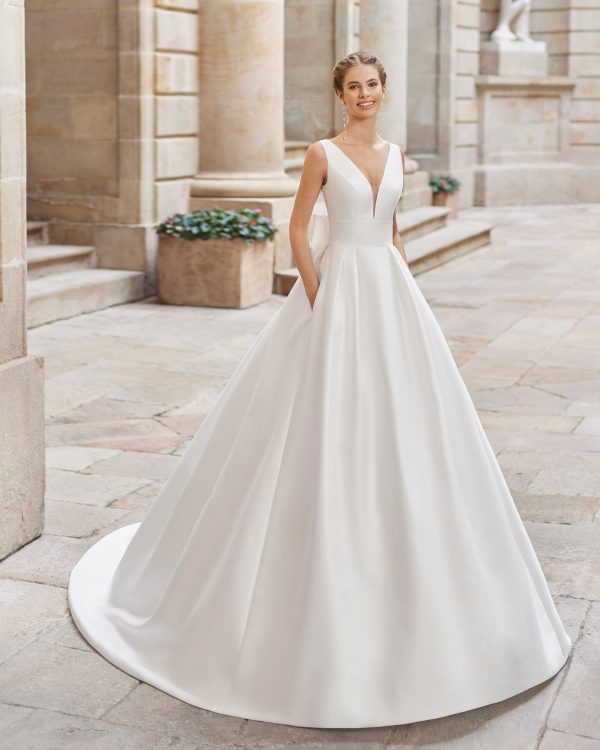 DILEME Wedding Dress Aire Barcelona Collection 2022| Paris