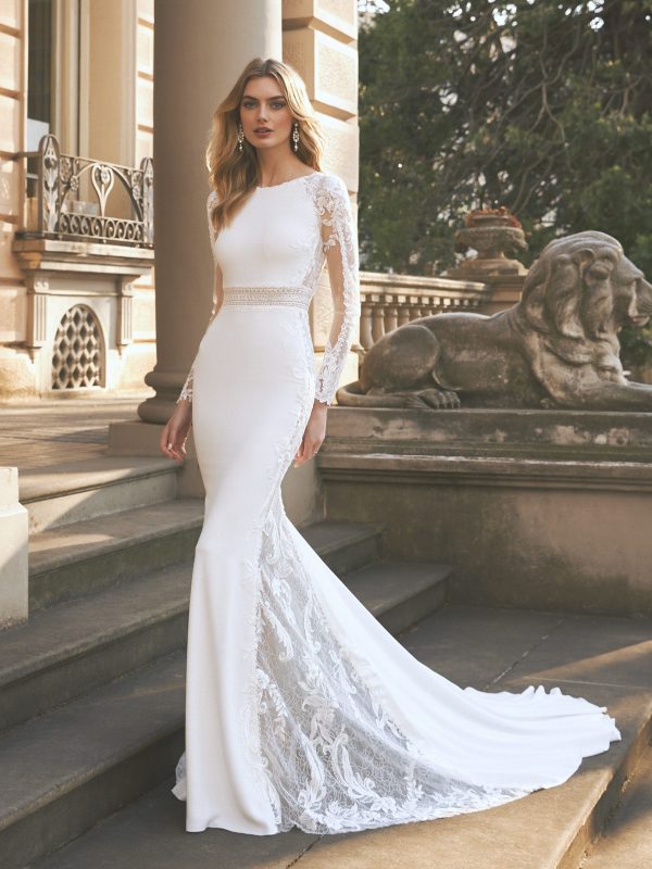VIVIEN wedding dress: San Patrick collection 2022 Paris Boutique