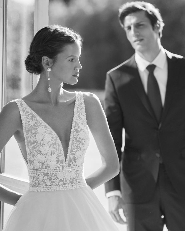 AMARA Wedding Dress Aire Barcelona Collection 2023| Paris Boutique