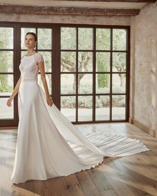 GAVINA Wedding Dress Aire Barcelona Collection 2023| Paris Boutique