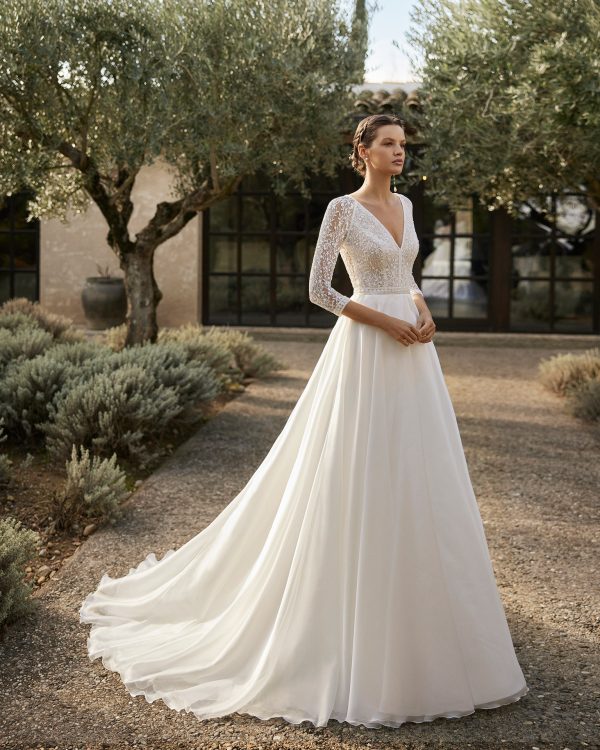 GIANA  Wedding Dress Aire Barcelona Collection 2023| Paris Boutique