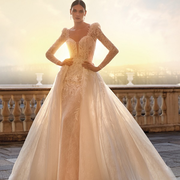 FIORA Wedding Dress Pronovias Privee collection 2023 | Paris Boutique