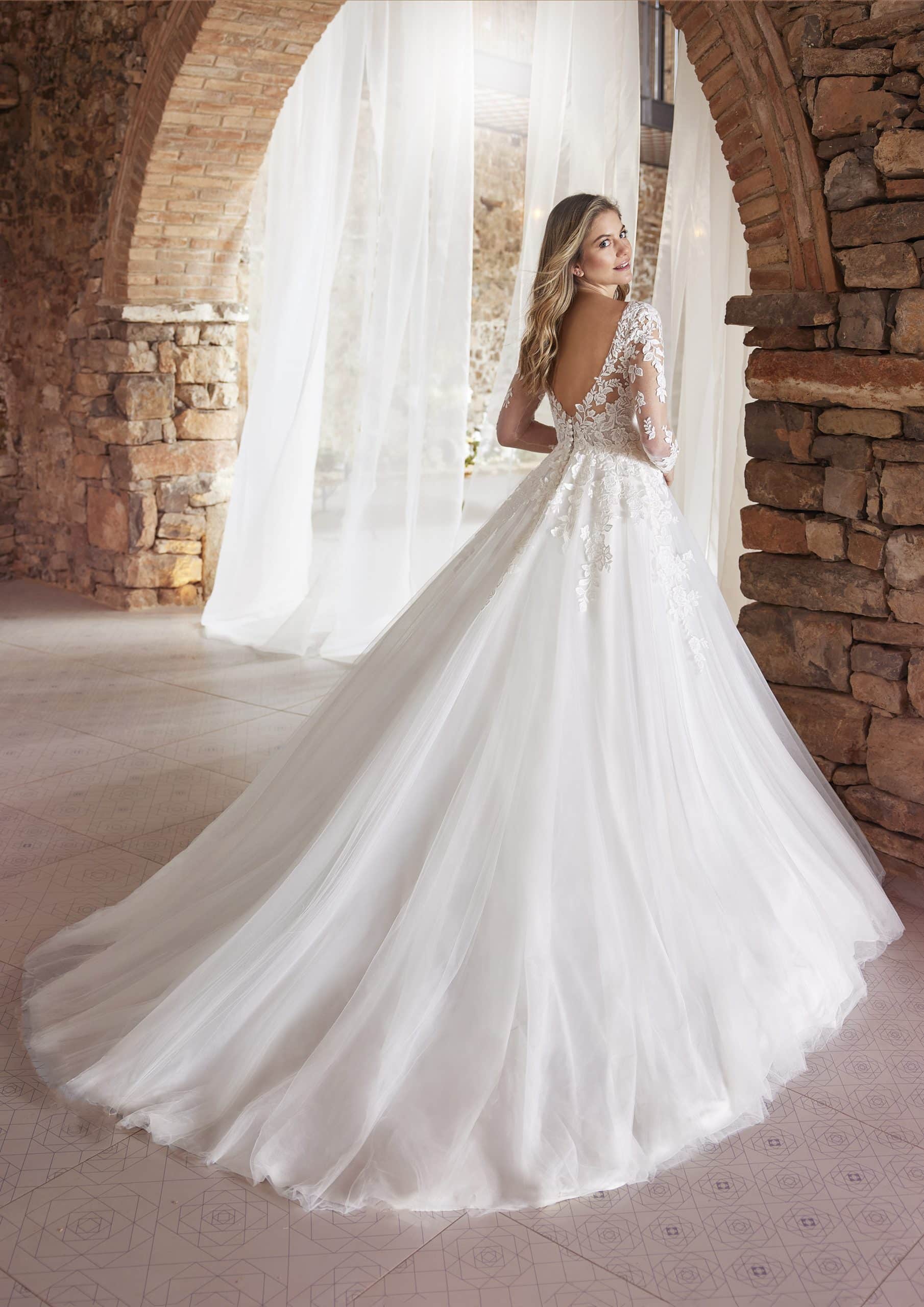 MAYA Wedding Dress White one Collection 2023 Paris Boutique