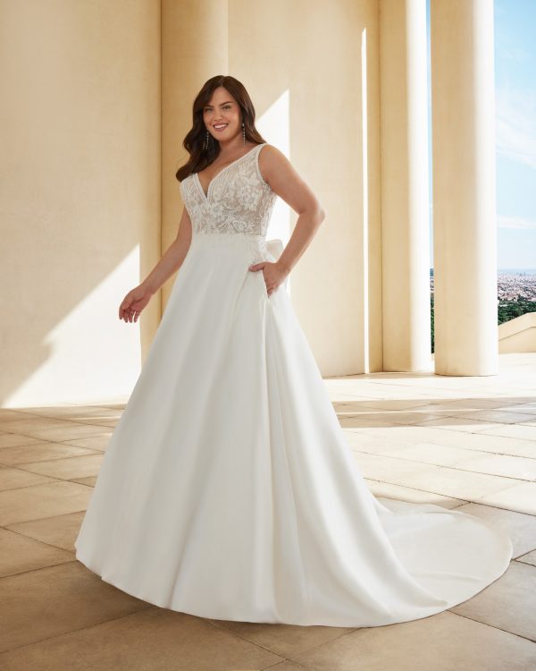 GLYNIS Wedding Dress Martha Blanc collection 2024 Paris