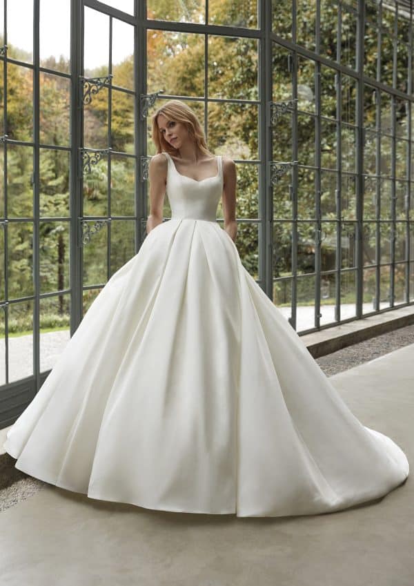 LAMYA Nicole Wedding Dress collection 2024| Boutique Paris