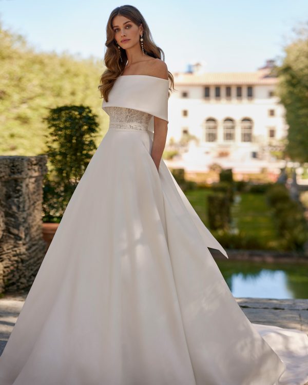 SYMA Wedding Dress Aire Barcelona Collection 2024| Paris Boutique