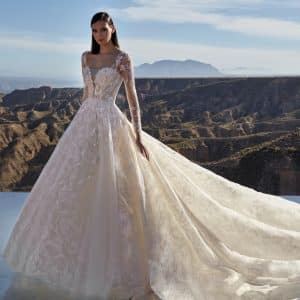 Robes de mariée princesse : chic et luxueuse