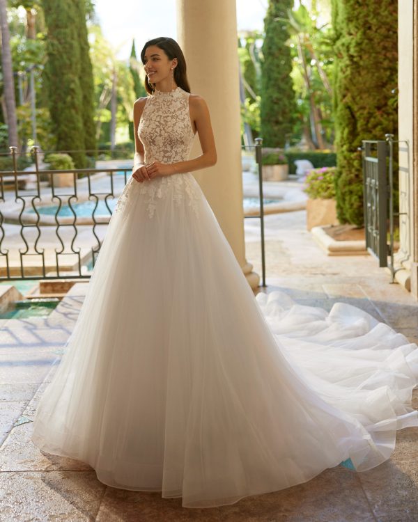 ISELDA Wedding Dress Aire Barcelona Collection 2025| Paris Boutique