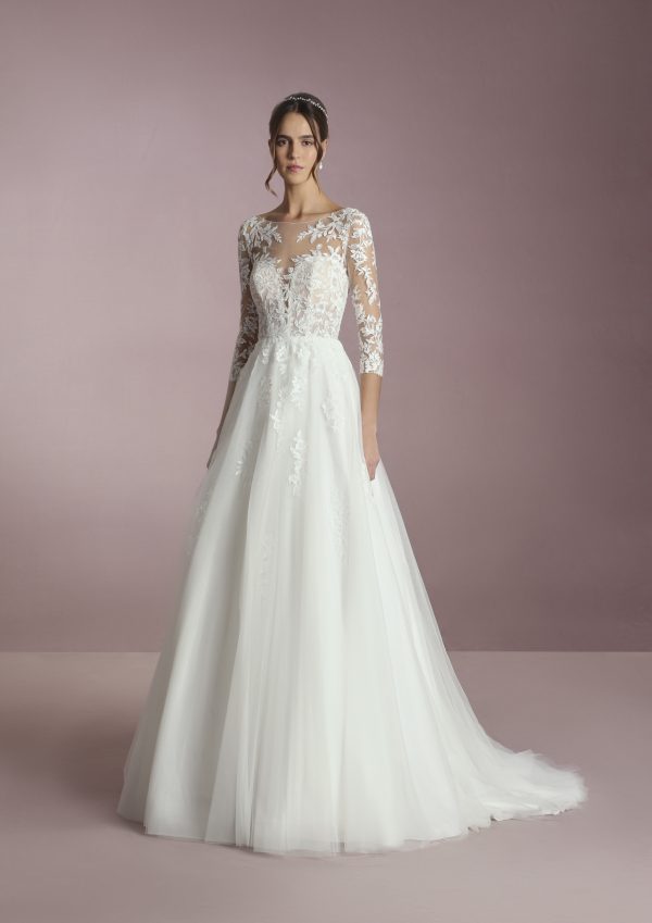 MORI Wedding Dress White one Collection 2025 Paris Boutique